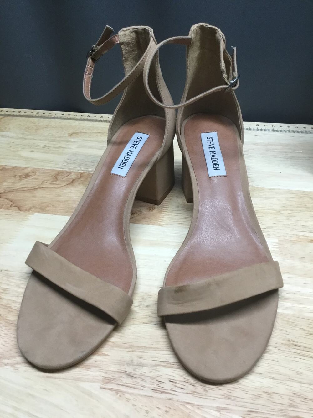 Steve Madden Irenee Sandal Women's 9M Tan Nubuck Leather Block Heel Open Toe